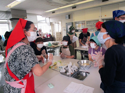 食いしん坊シリーズ①「津久井郷土料理　かんこ焼き作り」