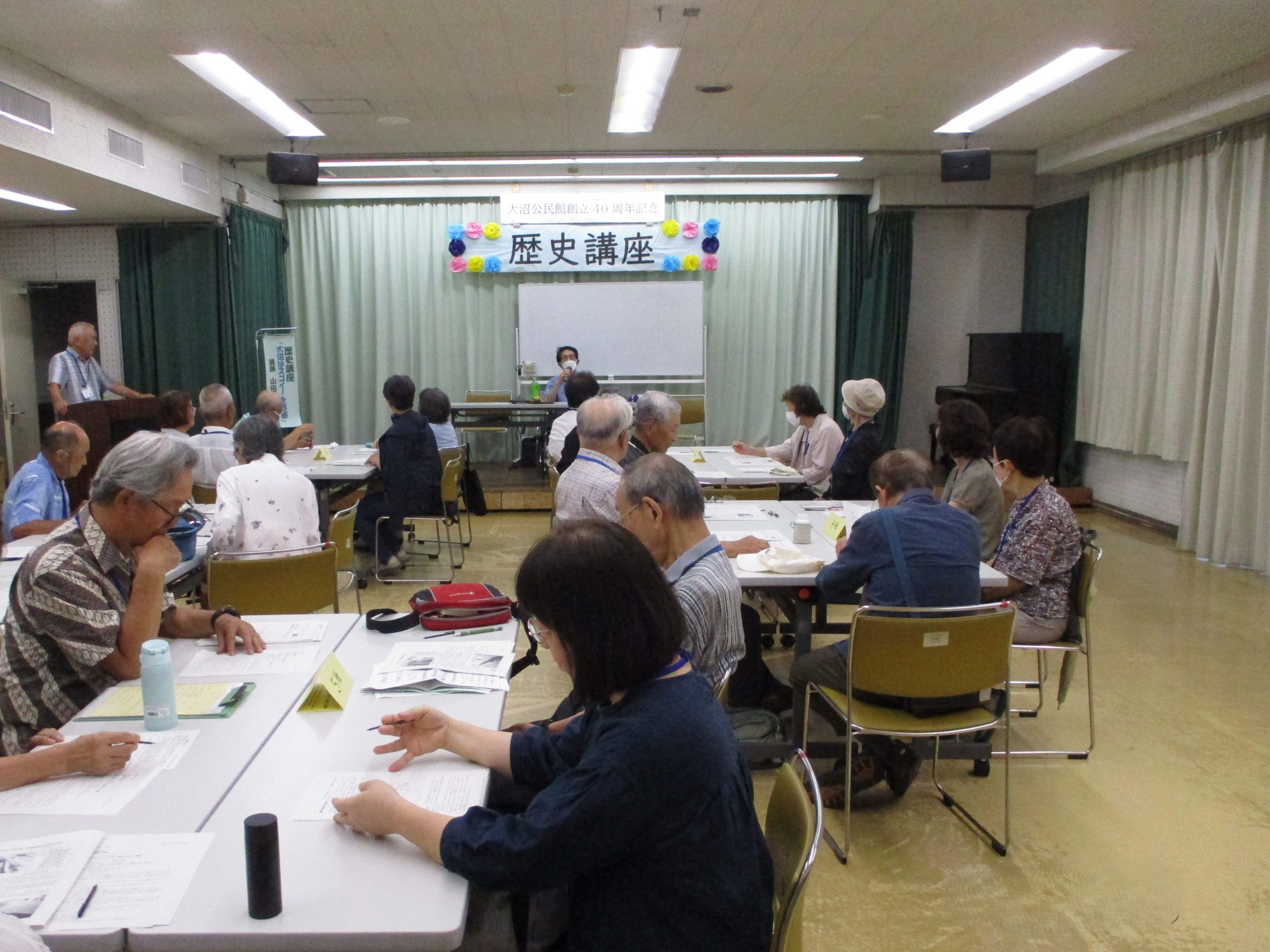 5班に分かれてトークタイム及びまとめの講義と質疑応答