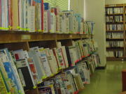 図書室の様子１