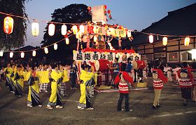 長徳寺の盆踊り